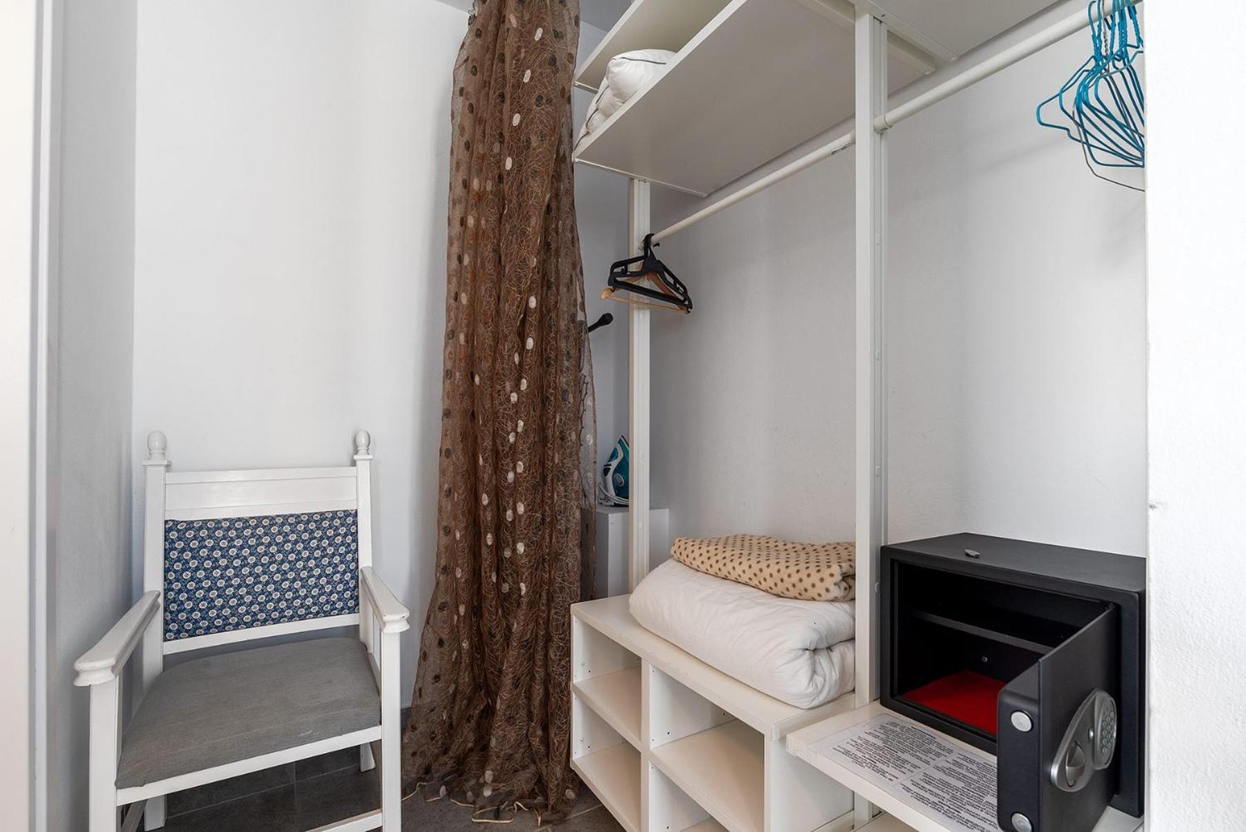 Blue Diamond Beach Villas Paphos Bagian luar foto