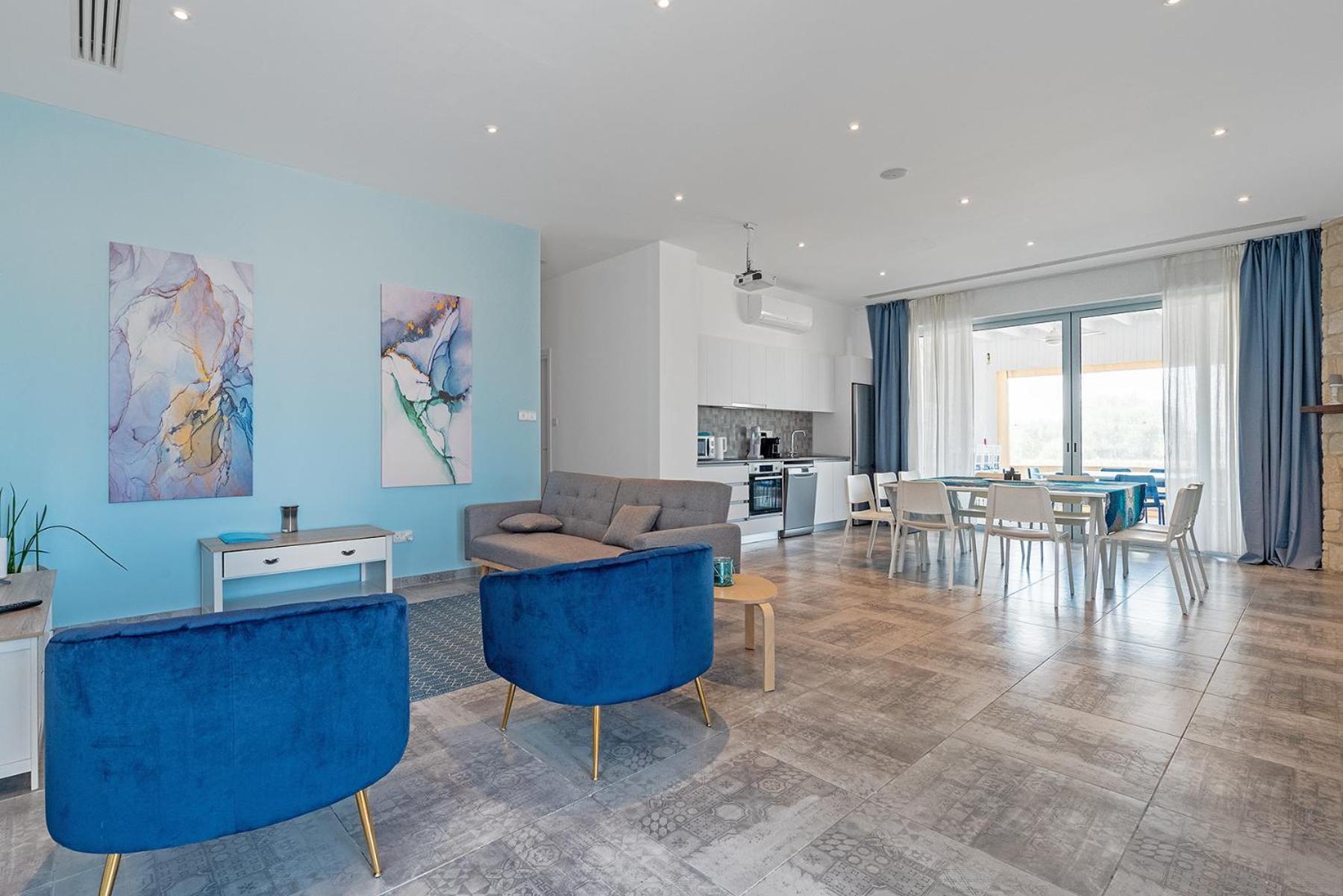 Blue Diamond Beach Villas Paphos Bagian luar foto