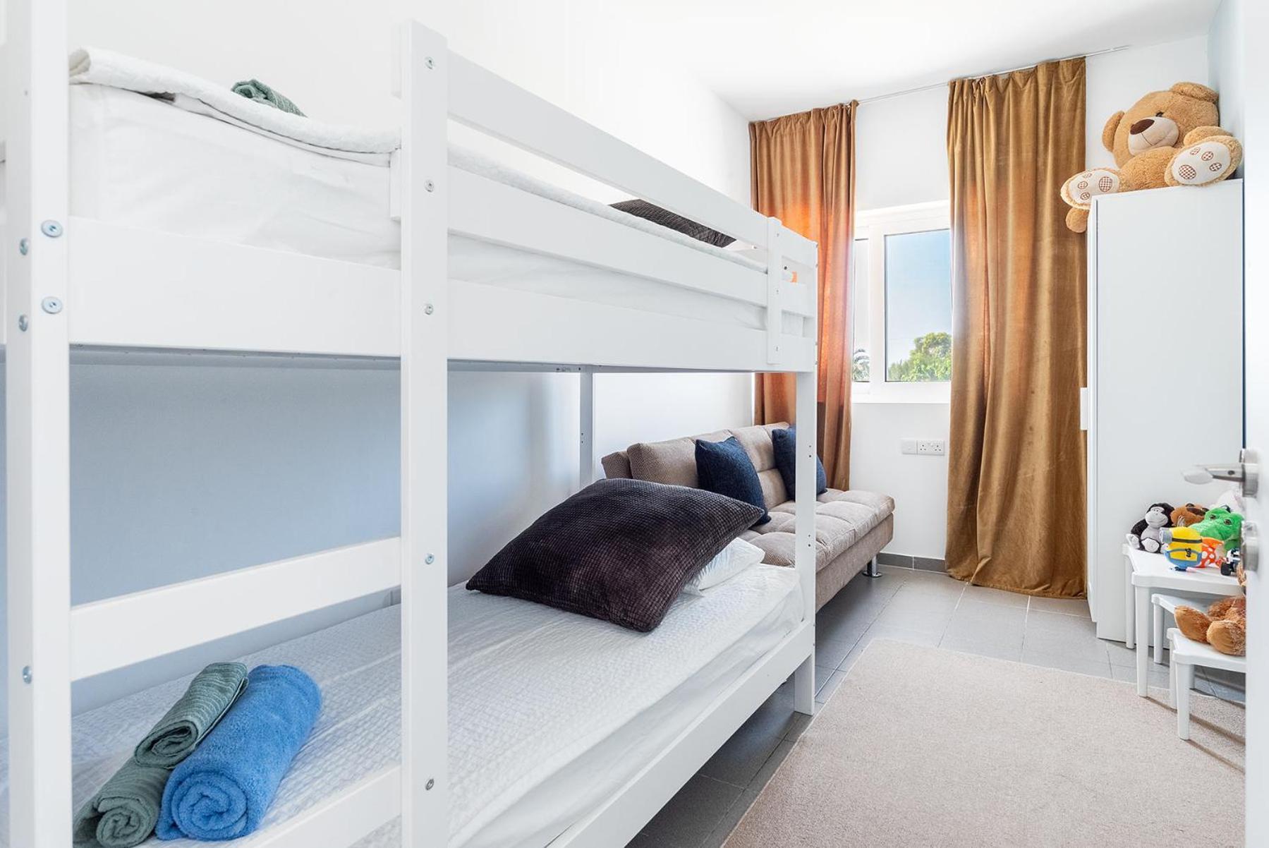 Blue Diamond Beach Villas Paphos Bagian luar foto