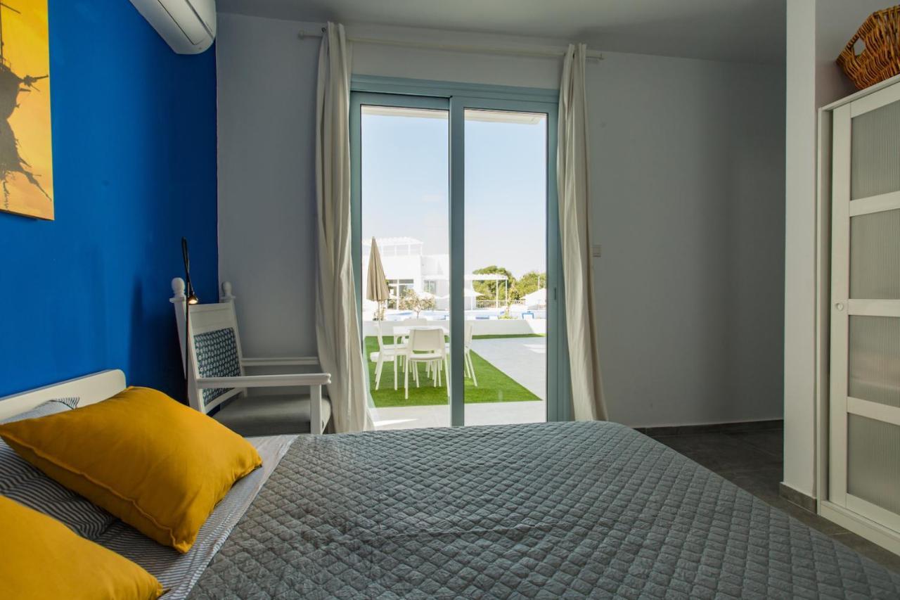 Blue Diamond Beach Villas Paphos Bagian luar foto